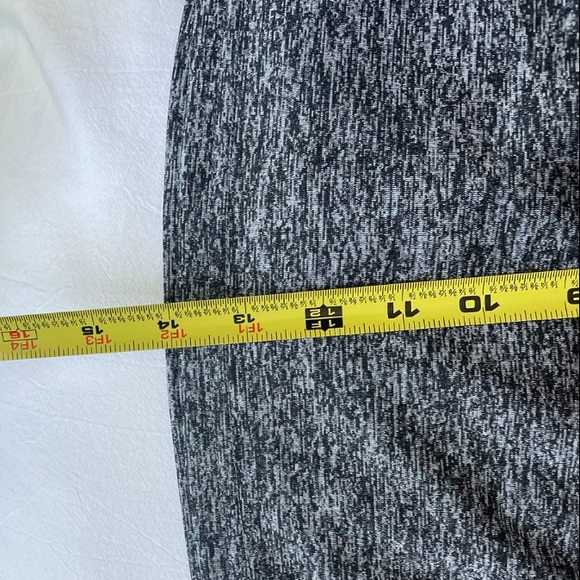 Blevonh Heather Grey Athletic Skort - Picture 2 of 3